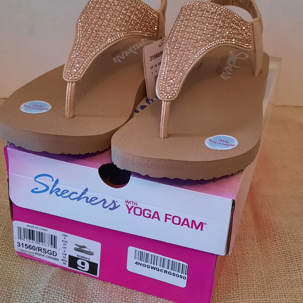 Womens 9 Rose Gold Yoga Foam Sandals